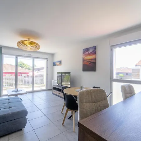 Apartamento Moderne Avec Balcon - 4 Pers. - Fr-1-50-214
